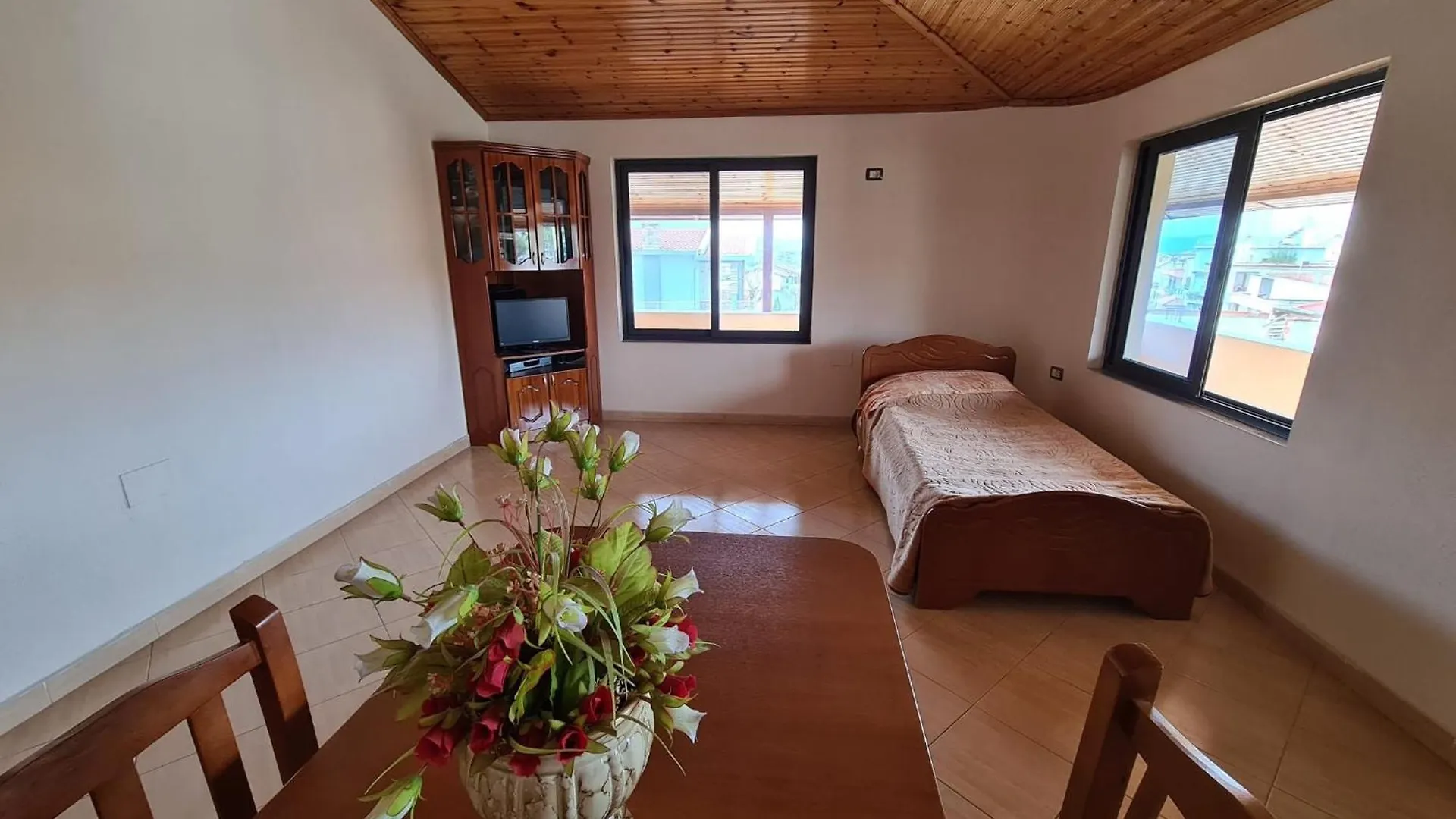 Tirane Tranquility Cottage Holiday home Tirana