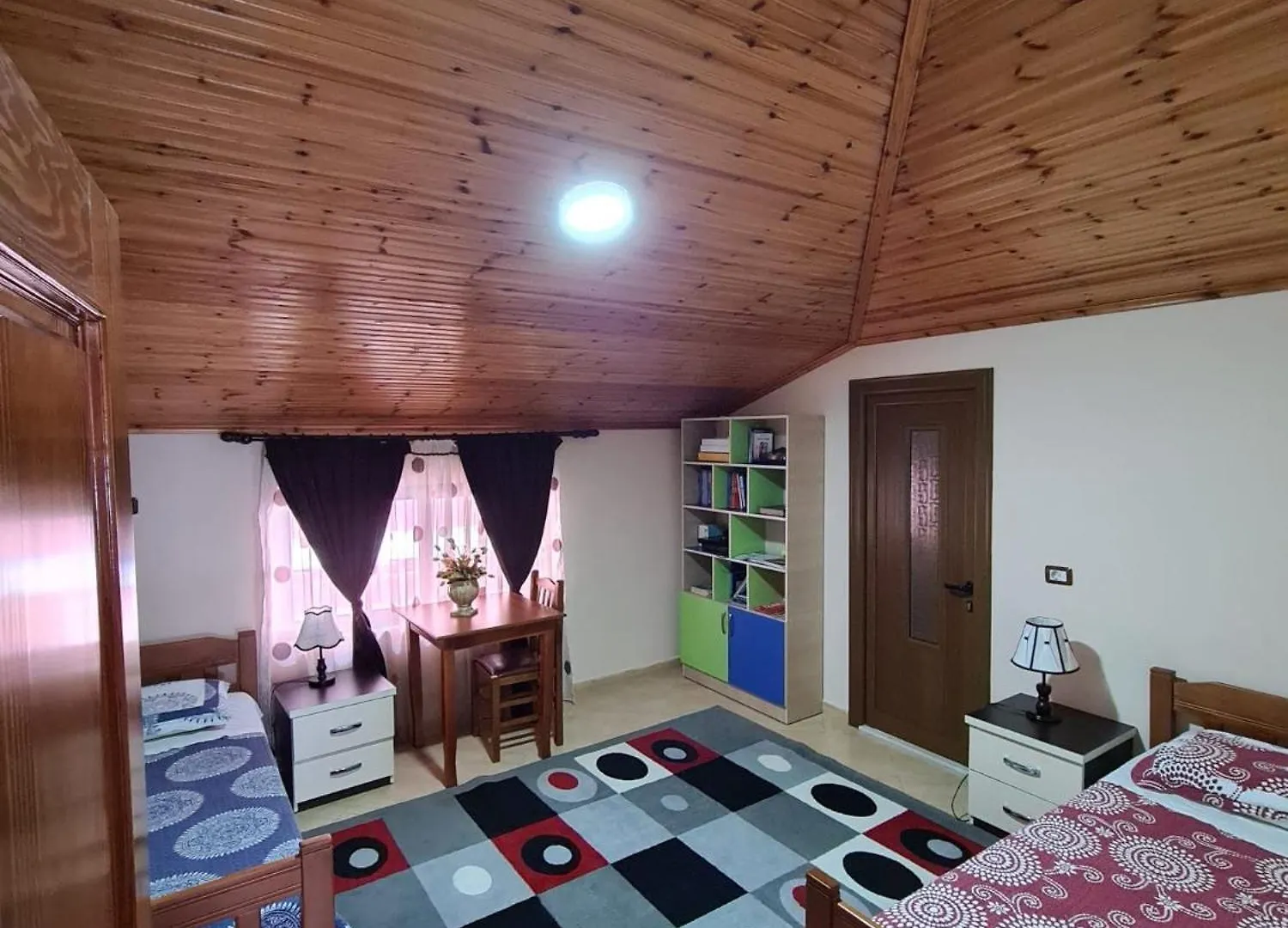 Hébergement de vacances Tirane Tranquility Cottage Albanie